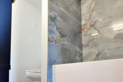 6-Sellers-Toilet