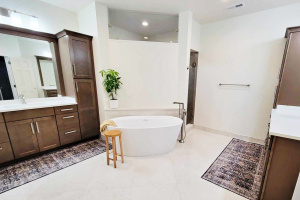 Huntingtown Master Bathroom